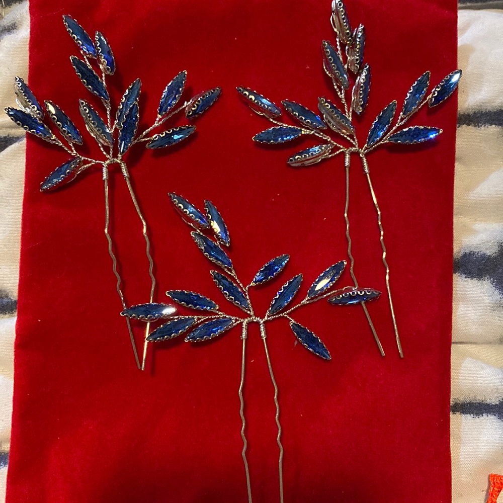 Royal blue and silver hairpieces